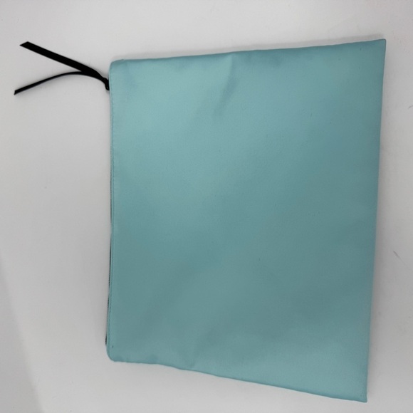 GUCCI Beauty Makeup Pouch/Pochette/Clutch/cosmetic/Toiletry Bag - Picture 5 of 12